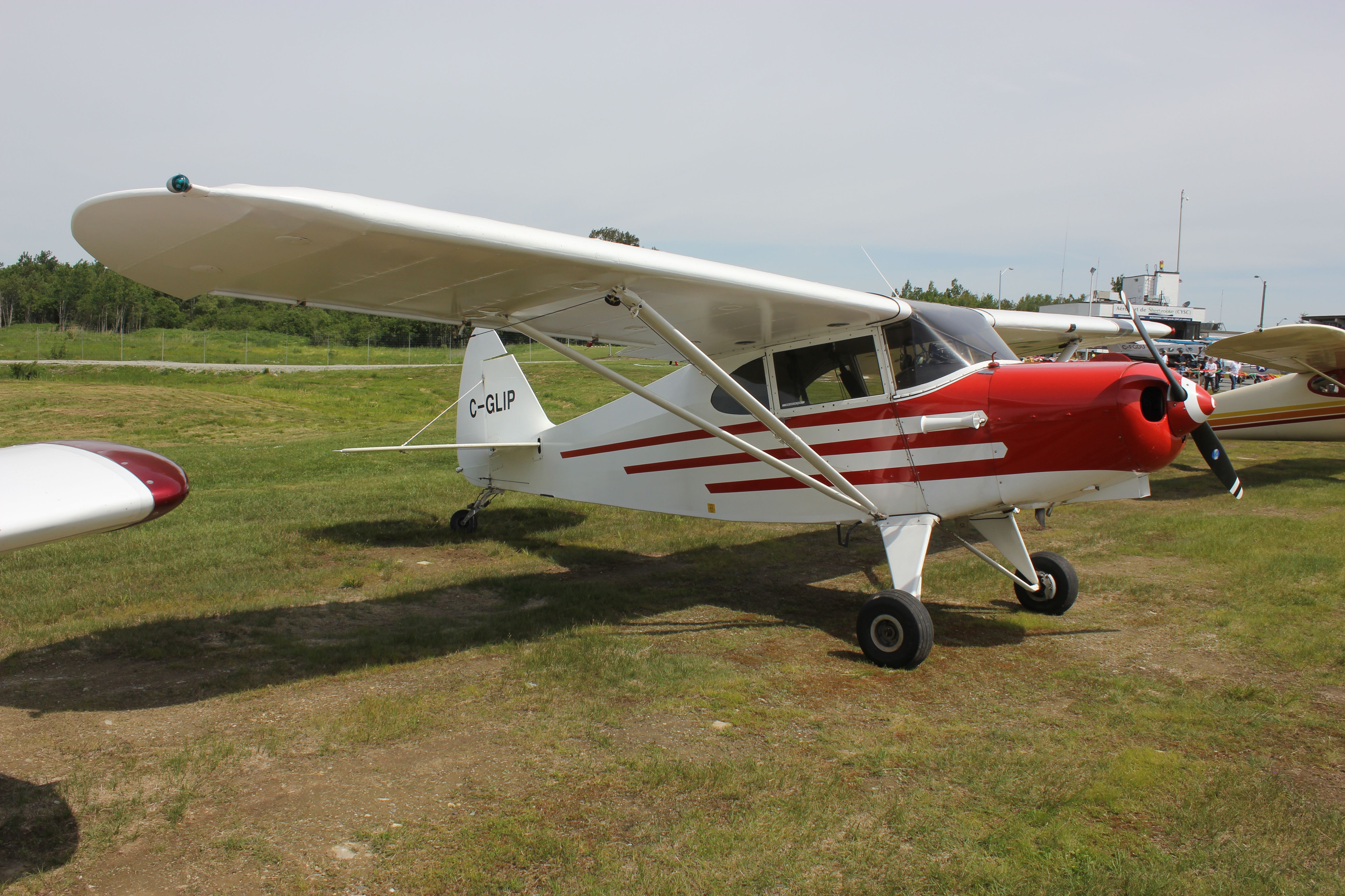 Piper PA-16 Clipper (C-GLIP) - C-GLIP Piper PA-16 RVA Aéroport de Sherbrooke QC.CYSC 16-06-2018.