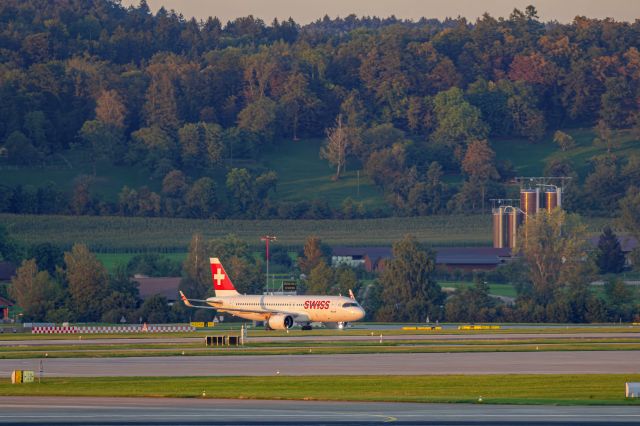 Airbus A320neo (HB-JDD)