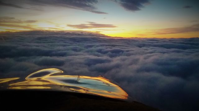 Mooney M-20 (N201CN) - Mooney Heaven - Chasing angels over Arkansas at twilight after a 900 mile IFR day