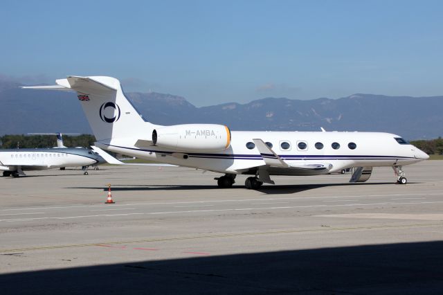 GULFSTREAM AEROSPACE G-7 Gulfstream G600 (M-AMBA)