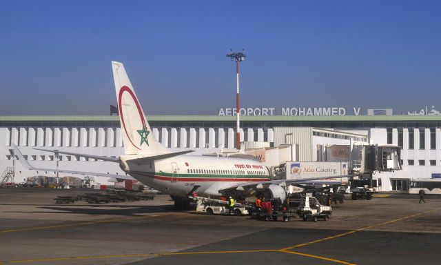 Boeing 737-700 (CN-RNQ) - Royal Air Maroc Boeing 737-7B6(WL) CN-RNQ in Casablanca 