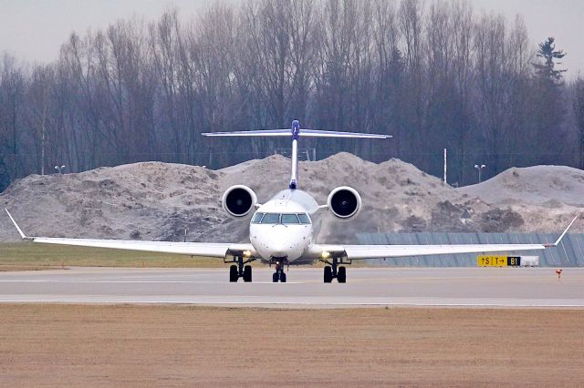 Canadair Regional Jet CRJ-900 (D-ACNC)