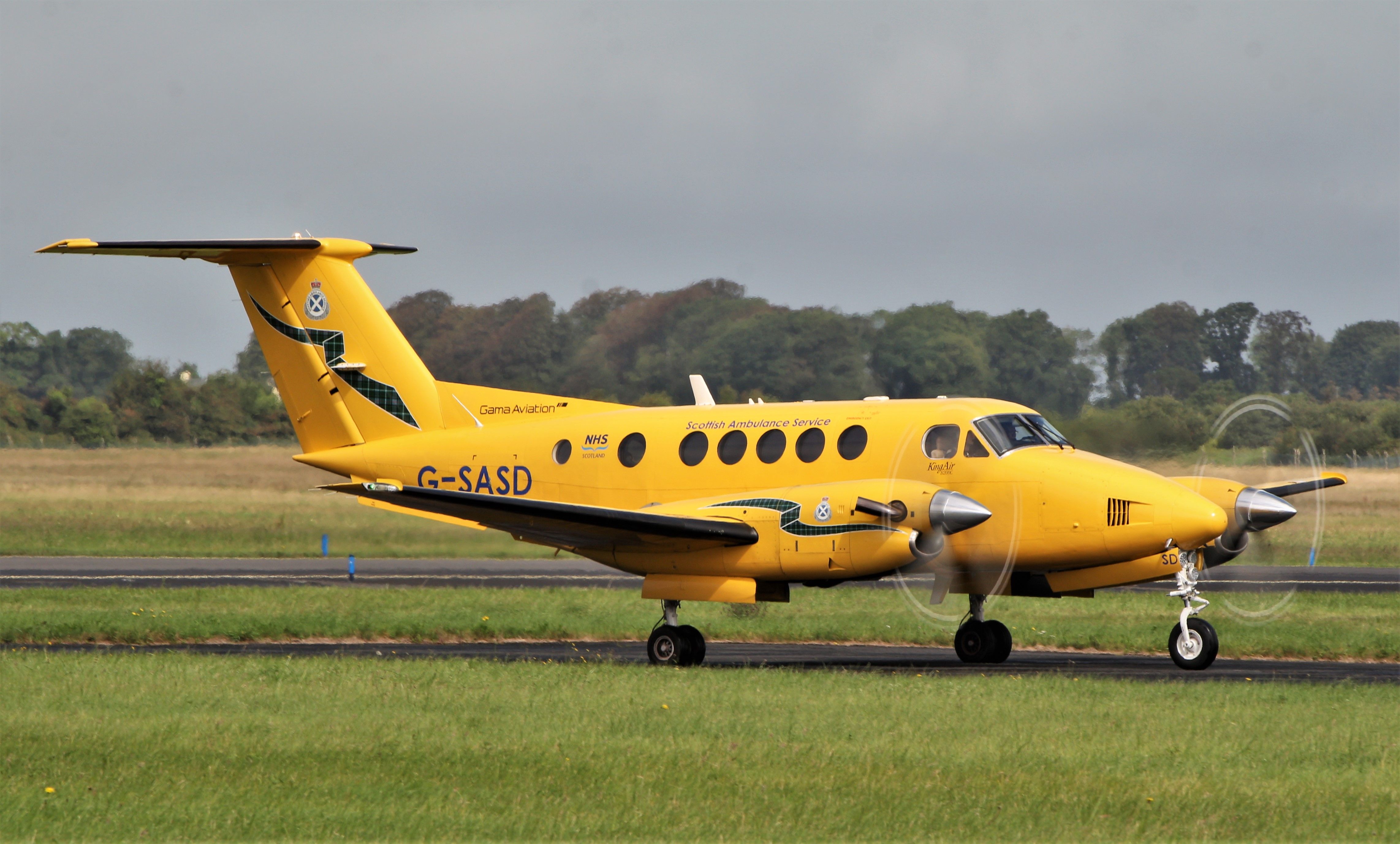Beechcraft Super King Air 200 (G-SASD) - gama aviation super king air g-sasd arriving in shannon from glasgow 14/8/19.