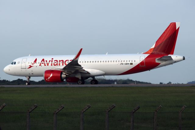 Airbus A320 (PR-OBM)