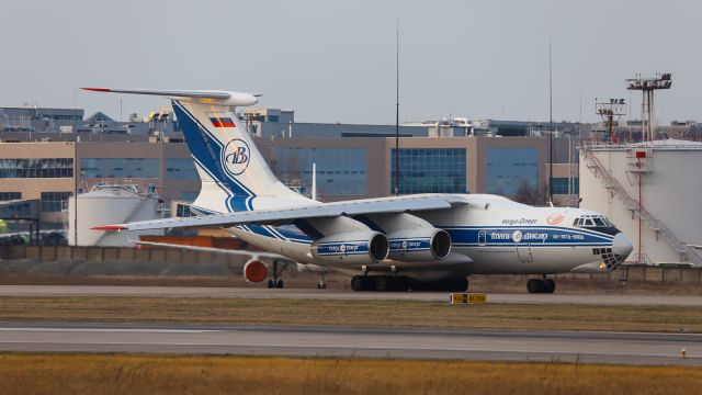 Ilyushin Il-76 (RA-76951)