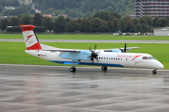 de Havilland Dash 8-400 (OE-LGI)