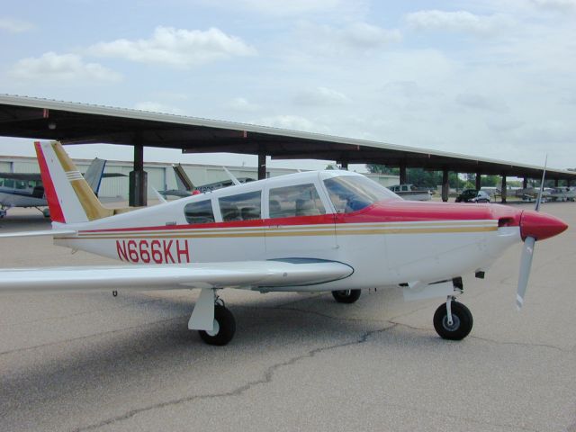 Piper PA-24 Comanche (N666KH) - Comanche