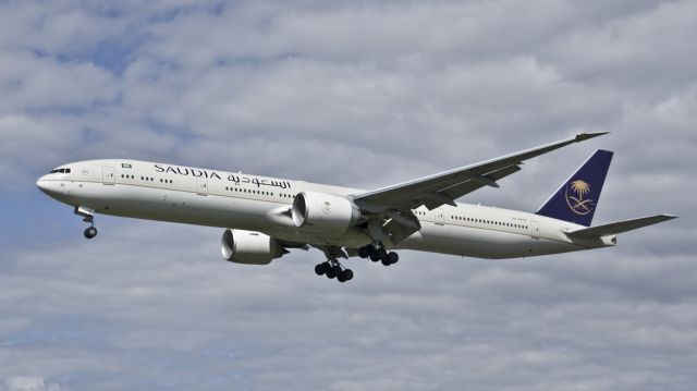 BOEING 777-300ER (HZ-AK36) - Saudi Arabian Airlines Boeing 777-3FG - SV117 Riyadh - London Heathrow - 19th August 2017