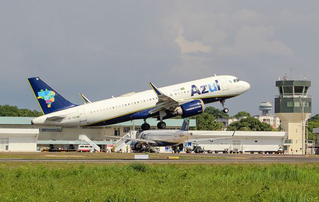 Airbus A320neo (PR-YRI) - Airbus A320-251N PR-YRI