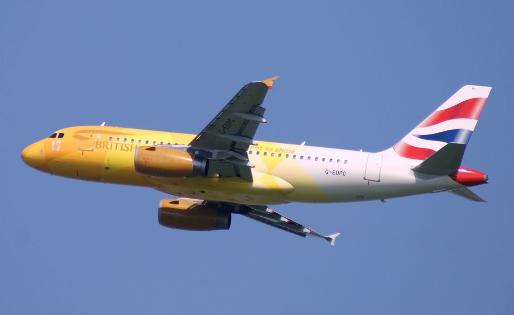 Airbus A319 (G-EUPC) - Full FIREFLY colors