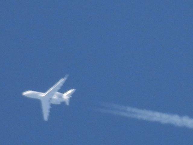 Canadair Challenger 350 (N791QS) - EJA761br /APA-br /08/12/22