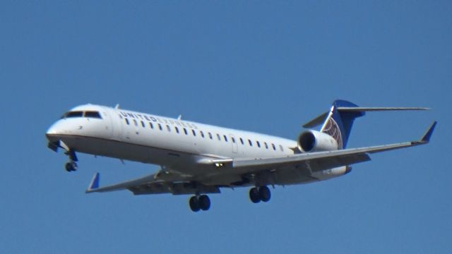 Canadair Regional Jet CRJ-700 (N787SK) - Just weird that the Tail N787SK is on a CRJ, which should be on a Boeing 787.