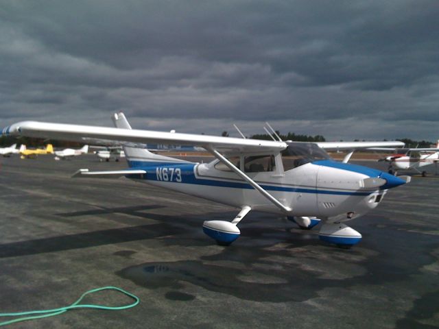 Cessna Skywagon (N673)