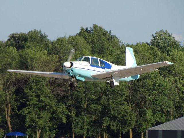 Mooney M-20 (N74722)