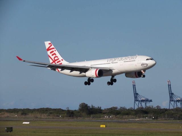 Airbus A330-200 (VH-XFD)