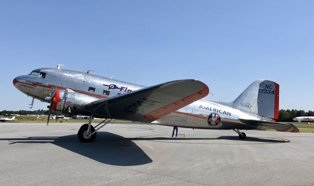 Douglas DC-3 (NC17334) - Flagship Detroit 