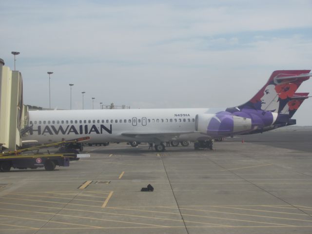 Boeing 717-200 (N491HA)