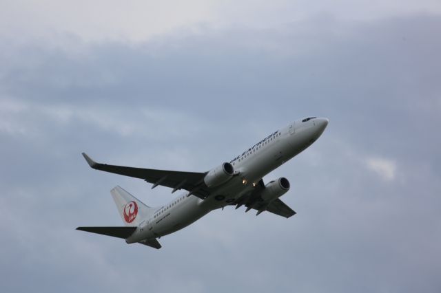 Boeing 737-800 (JA329J)