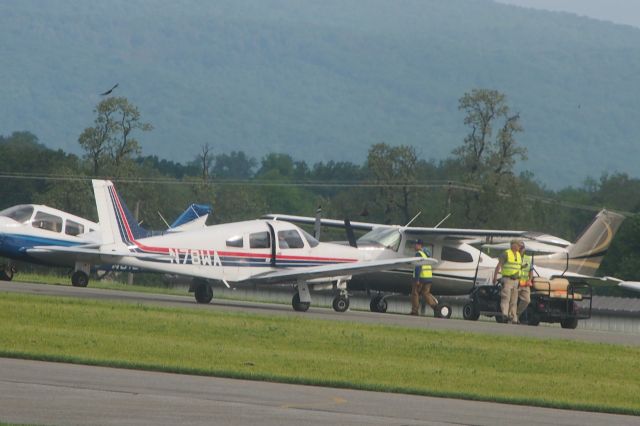 Piper Cherokee (N78WA)