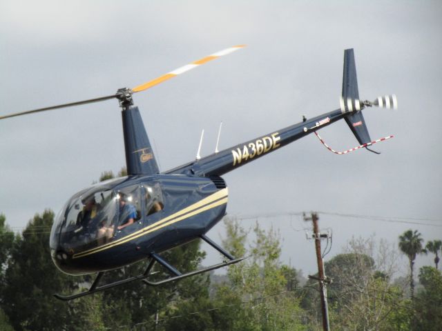 Robinson R-44 (N436DE) - Lifting off from Fullerton