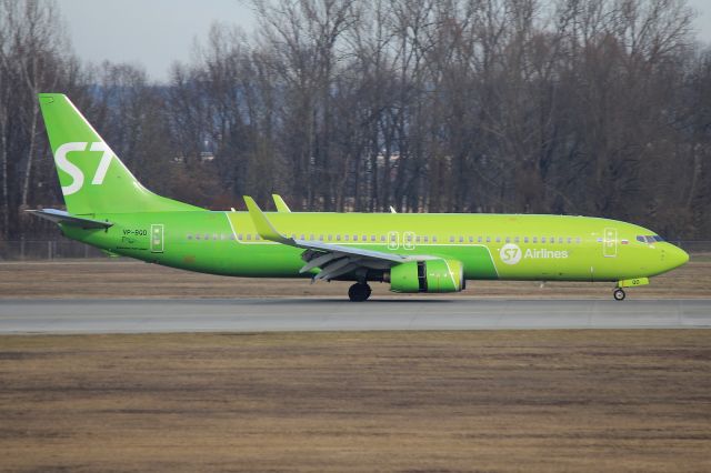 Boeing 737-800 (VP-BQD)