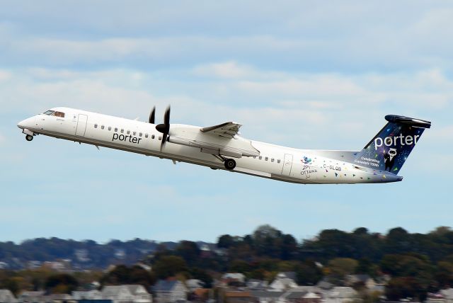 de Havilland Dash 8-400 (C-GLQB) -  Porter Airlines is the Official Canadian Airline for Canada’s 150th birthday celebrations in the nation’s capital of Ottawa 