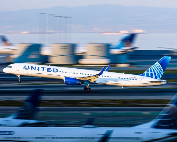 BOEING 757-300 (N75854) - panned - united 757 departing sfo.