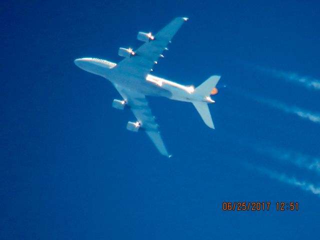 Airbus A380-800 (D-AIMM)