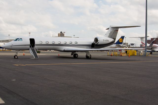 Gulfstream Aerospace Gulfstream V (D-ABMW) - I love BMWs on FlightAware.Com !