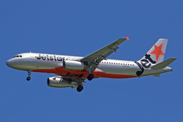 Airbus A320 (VH-VFH)