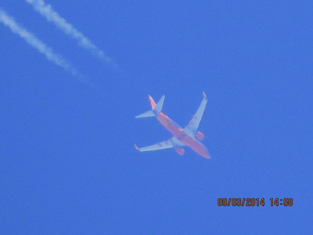 Boeing 737-700 (N7745A) - Southwest Airlines flight 4120 from PHX to SDF over Baxter Springs KS (78KS) at 39k feet.