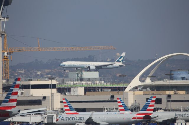 BOEING 777-300ER (B-KPF)