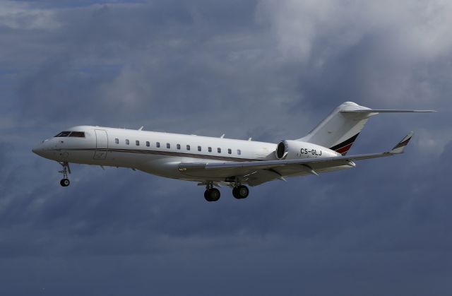 Bombardier Global Express (CS-GLJ)