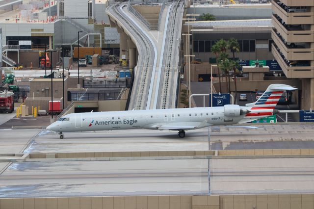 Canadair Regional Jet CRJ-900 (N904FJ)