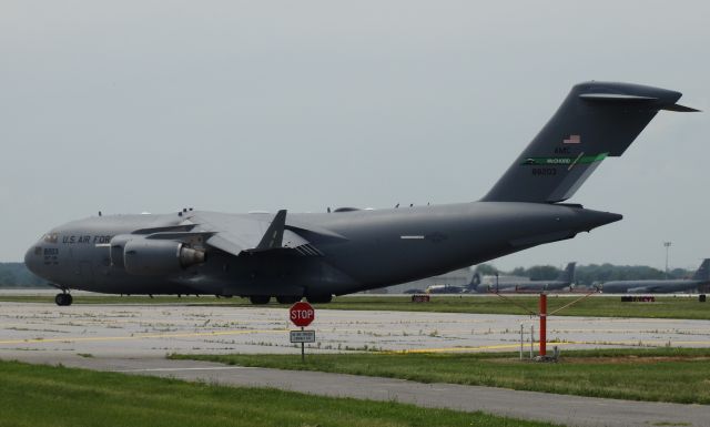 Boeing Globemaster III (08-8203) - C17 at IAG for the Thunder over Buffalo airshow!