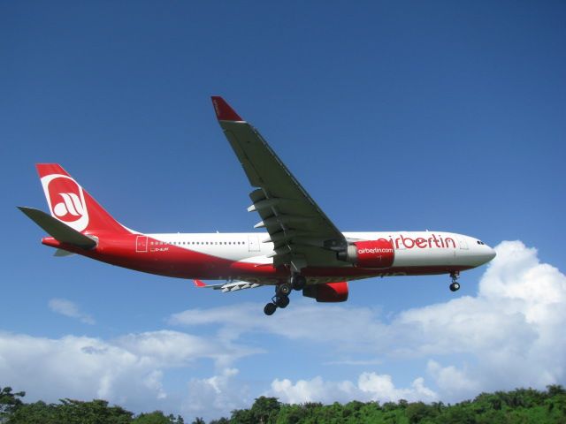 Airbus A330-200 — - On final runway 08 @Aeropuerto Intl. Gregorio Luperon