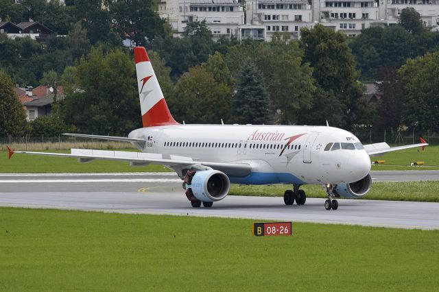 Airbus A320 (OE-LBU)