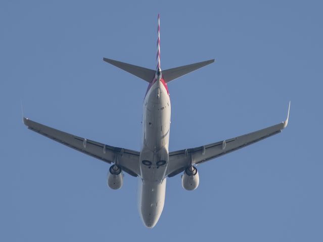 Boeing 737-800 (N930NN)