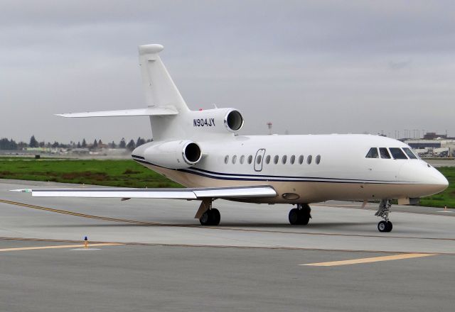 Dassault Falcon 900 (N904JY)