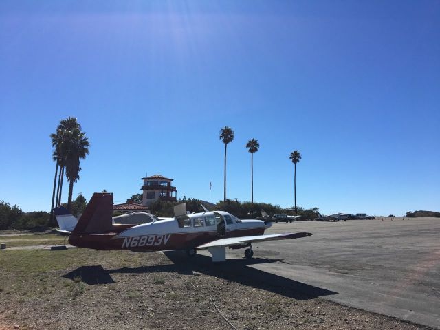 Mooney M-20 (N6893V)