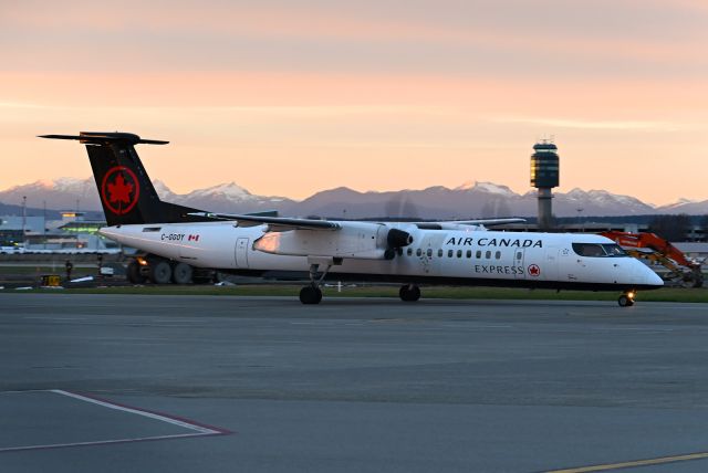 de Havilland Dash 8-400 (C-GGOY)