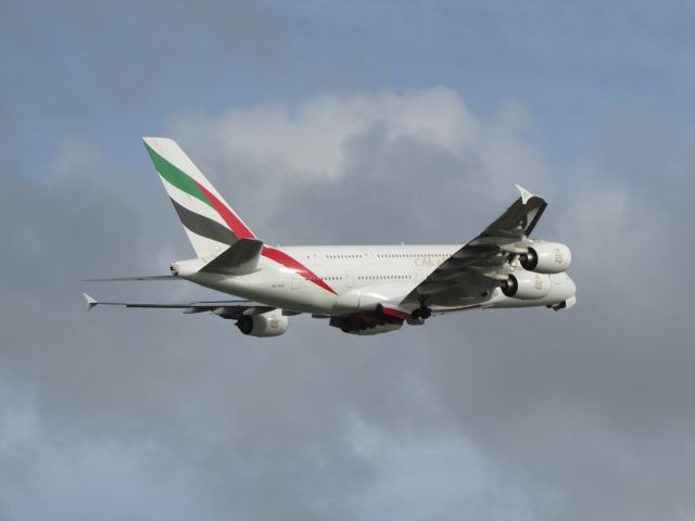 Airbus A380-800 (A6-EEE)