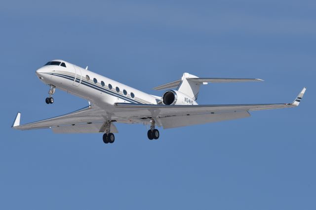 Gulfstream Aerospace Gulfstream V (N34HS) - Herb Simon. 23-L. 02-17-25. Simon Malls Property Group.
