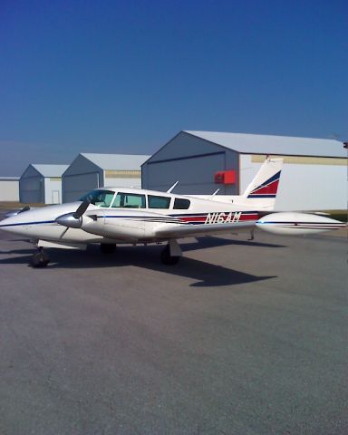 Piper PA-30 Twin Comanche (N16AM) - Twin Comanche