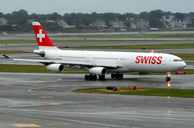 Airbus A340-300 (HB-JMC) - Swiss 55 to Zurich taxiing out on Bravo