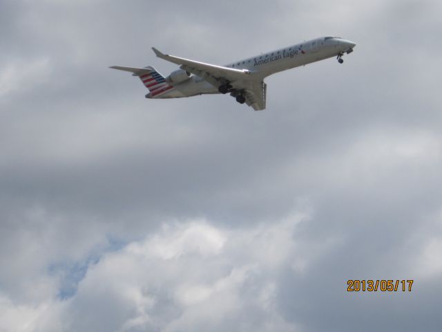 Canadair Regional Jet CRJ-700 (ENY2385)