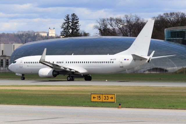 Boeing 737-800 (OM-GTF)