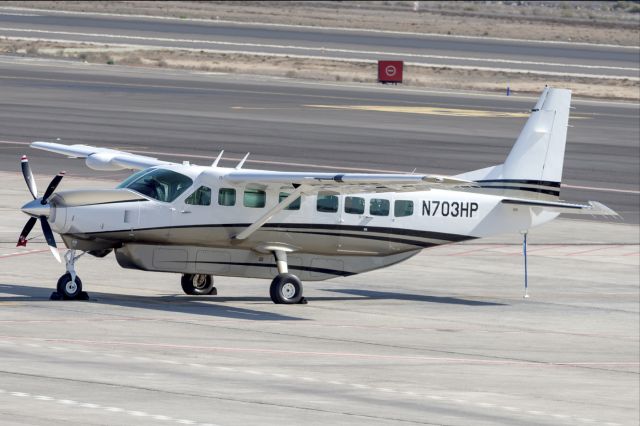 Cessna Caravan (N703HP) - Another Cessna 208 that arrives in Tenerife South from Bangor, (USA) after flying 4900km.br /A whole feat
