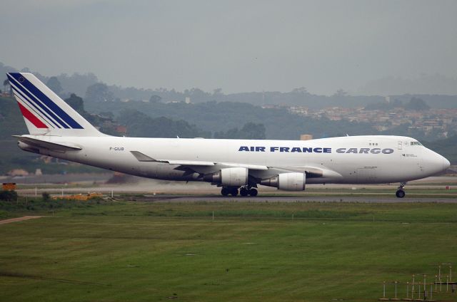 Boeing 747-400 (F-GIUB)