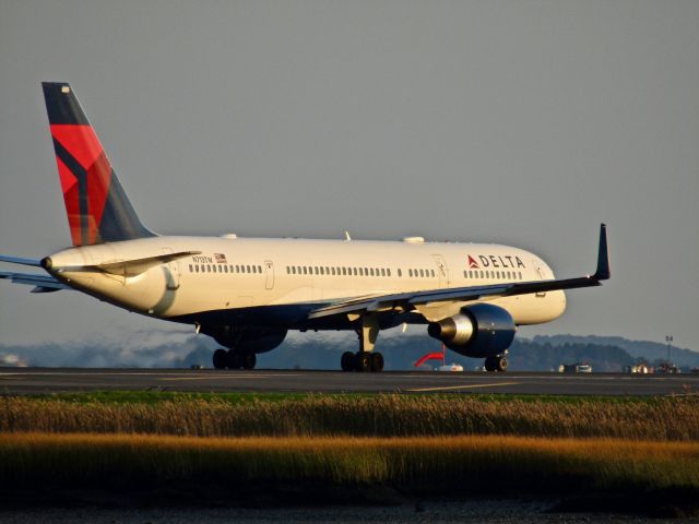 Boeing 757-200 (N713TW) - (10/9/2018)